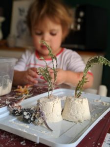 Recette de sable lunaire sécuritaire et naturel 